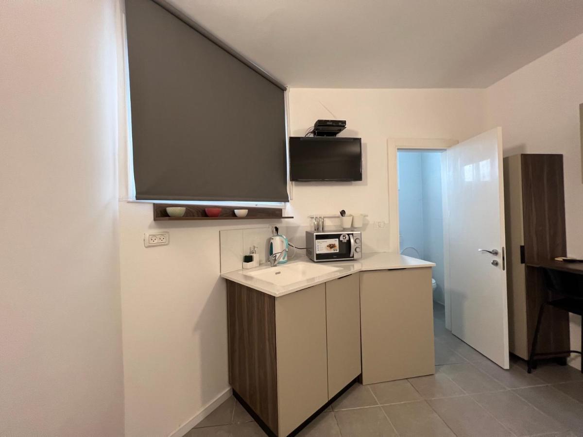 Aspentlv - Hacarmel Market Apartments & Studios 텔아비브 외부 사진